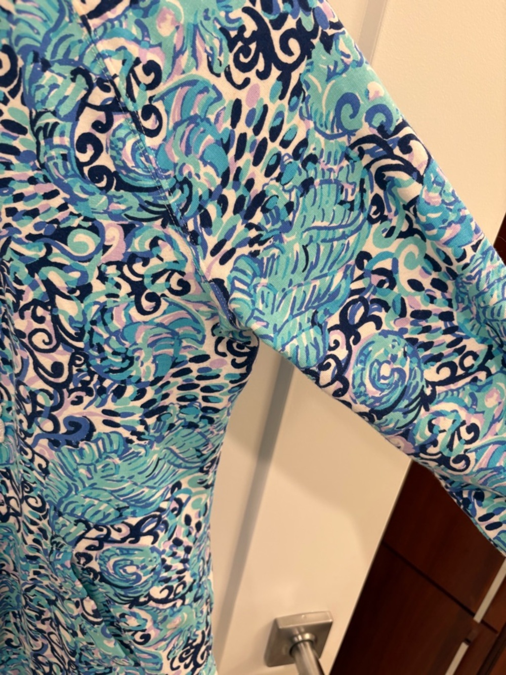 Lilly Pulitzer Janie Popover Light Aqua Spritz Seahorse Half Zip Sweatshirt XS - Picture 6 of 15